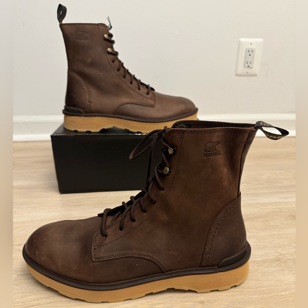 SOREL Hi-Line Lace Leather Boots